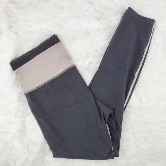 NWOT Athleta Black Chroma 7/8 Leggings - Picture 8 of 8
